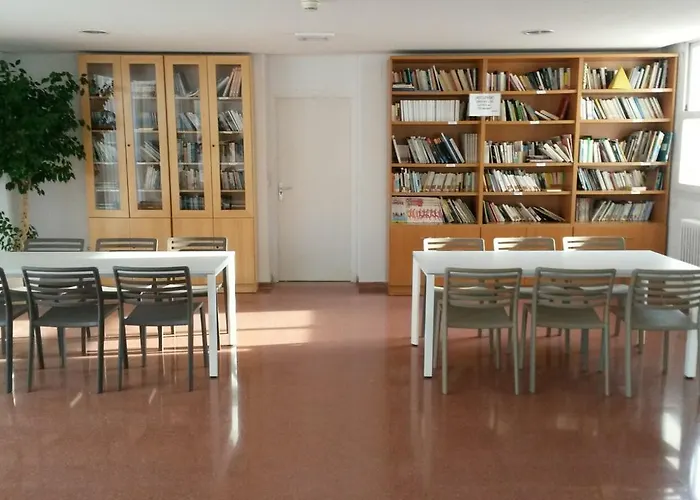 Mar I Vent Хостел *